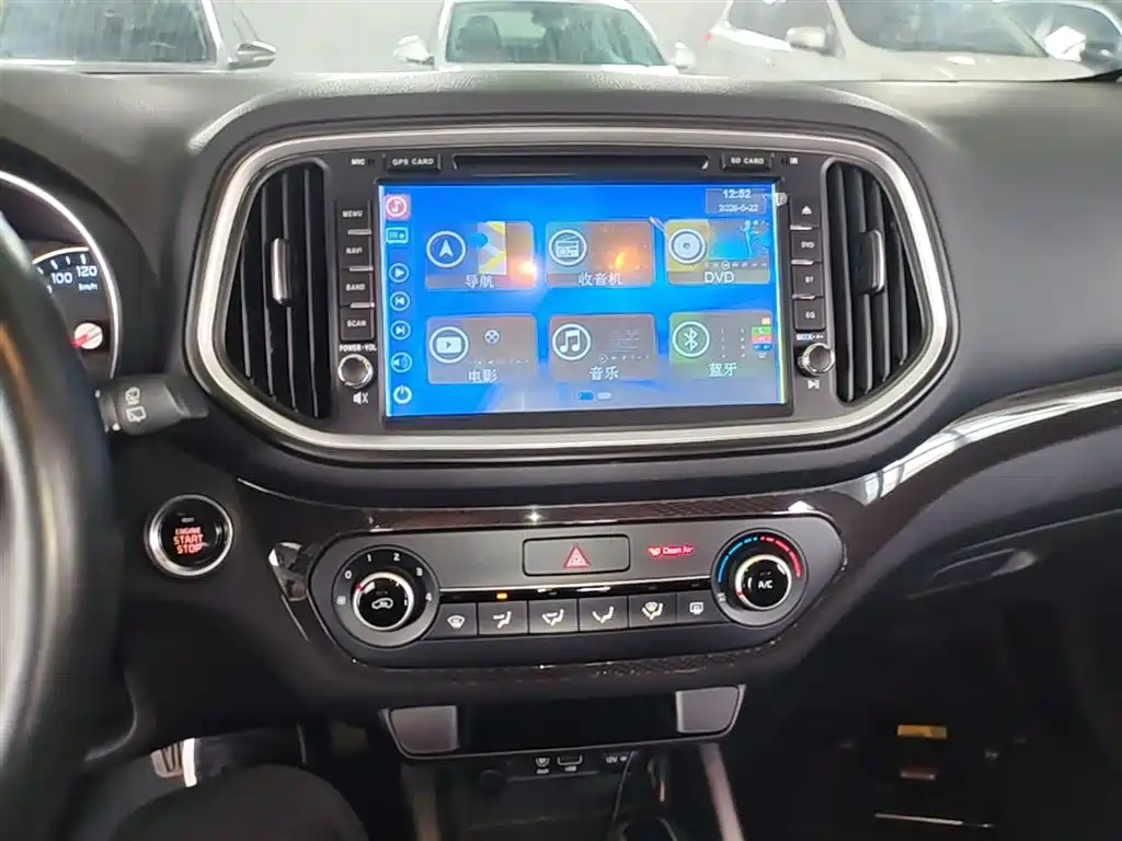 Kia KX3 Smart Run 2015 1.6L Automatic 2WD DLX фото 13