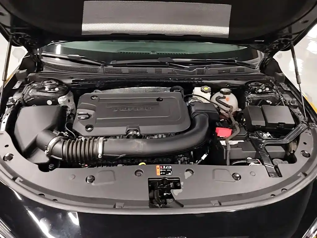 Photo 20 - Buick LaCrosse