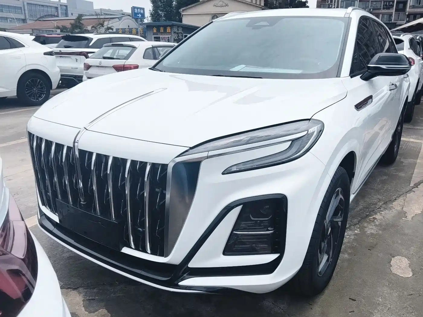 Hongqi HS3 2023 1.5T 2WD Brave Edition фото 2