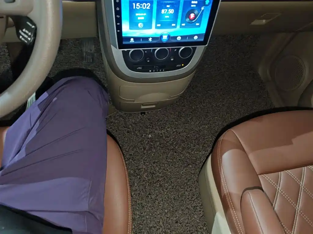Buick GL8 2014 2.4L Classic Edition фото 14