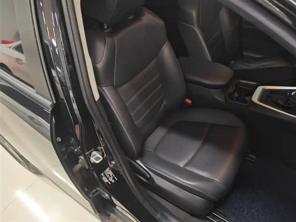 Toyota RAV4 Rongfang 2022 2.0L CVT 2WD Trend Plus Edition фото 25