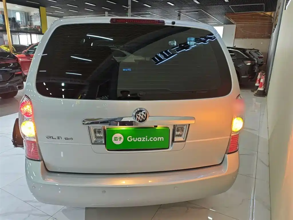 Buick GL8 2014 2.4L Classic Edition фото 6
