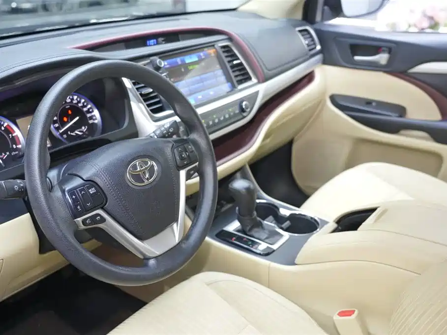 Toyota Highlander 2017 2.0T 4WD Elite 7-Seater фото 11