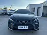 Фото 2 - Toyota Camry