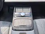 Фото 9 - Geely Galaxy Galaxy E8