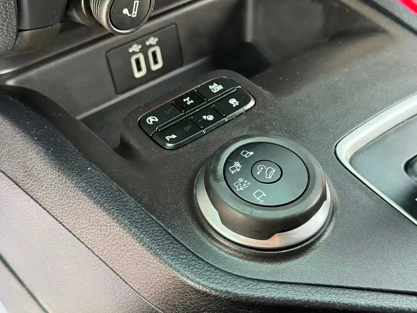 Ford Everest 2020 Sport Edition 2.3T Gasoline Automatic AWD Flagship 7-Seater фото 12
