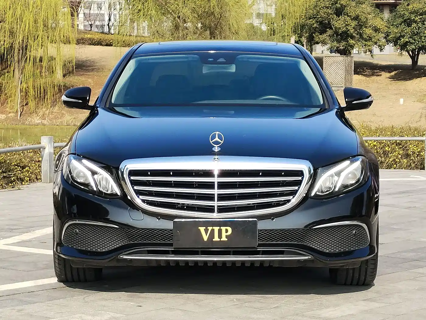 Mercedes-Benz E-Class 2017 E 200 L 4MATIC фото 4