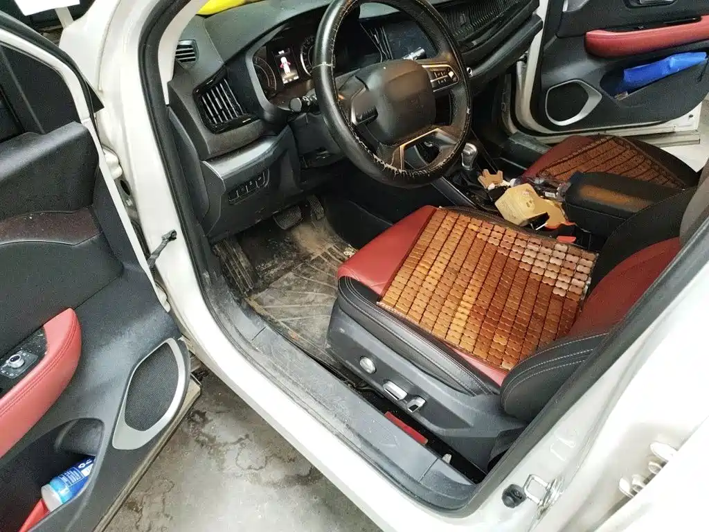 Haval H2s 2018 2018 Red Label 1.5T DCT Smart Elite Type