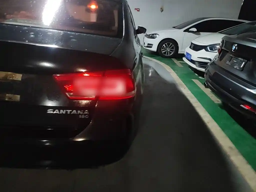 Volkswagen Santana 2015 1.6L Automatic Trend Edition фото 8