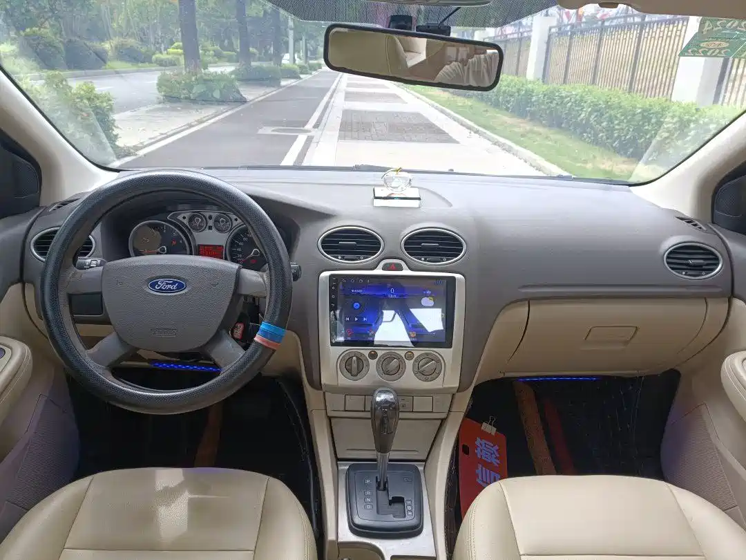 Ford Focus 2013 2013 Sedan Classic 1.8L Automatic Base
