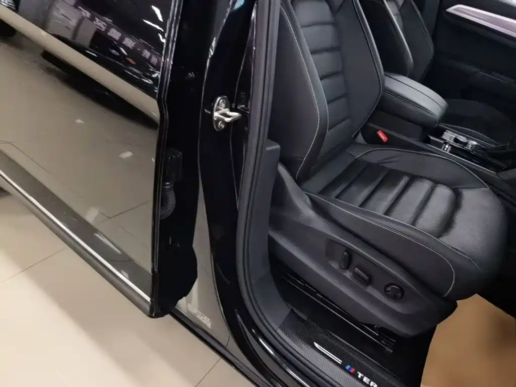 Фото 25 - Volkswagen Teramont