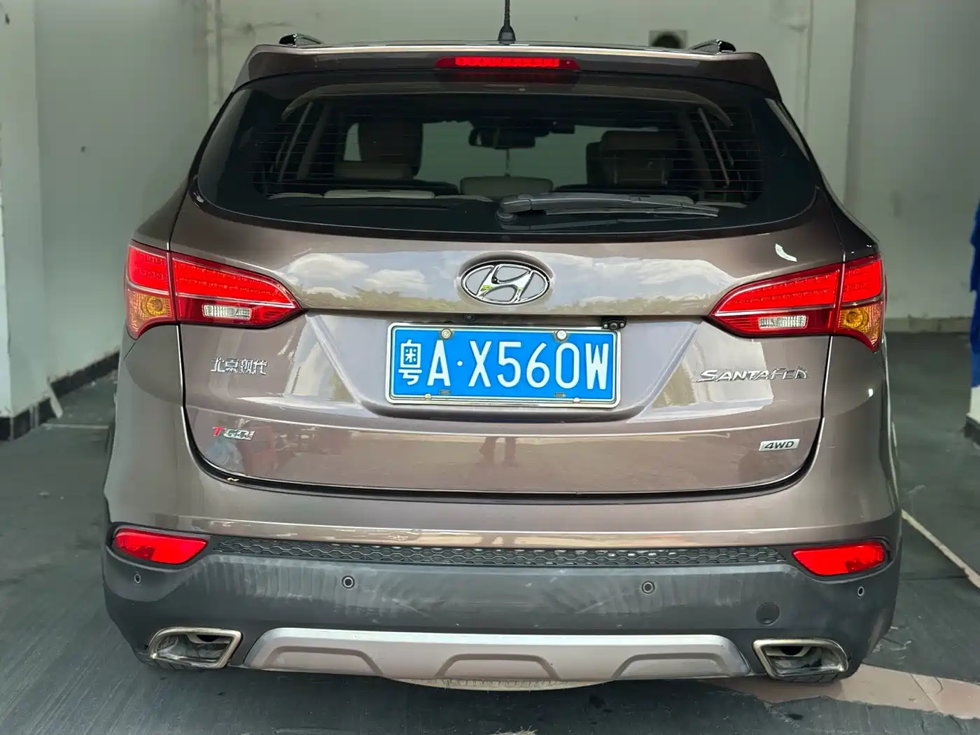 Hyundai Santa Fe 2013 2013 Model 2.0T Automatic 4WD Premium