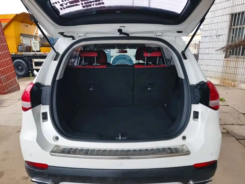 Photo 19 - Haval H2