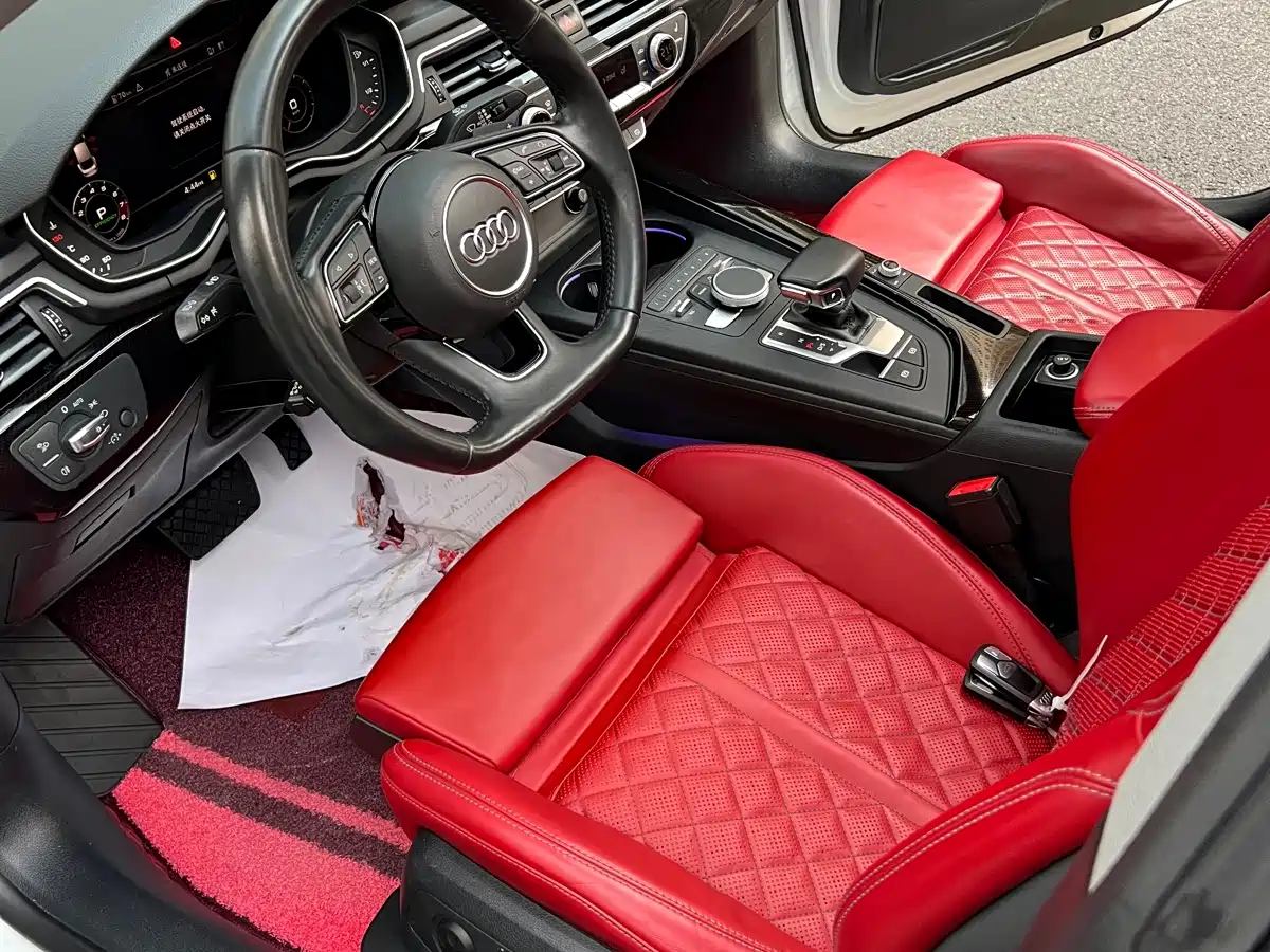 Photo 16 - Audi A5 (Import)