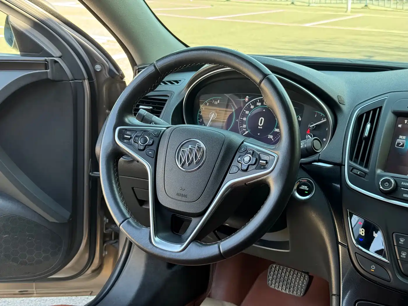 Buick Regal 2015 1.6T Elite Tech Edition фото 15