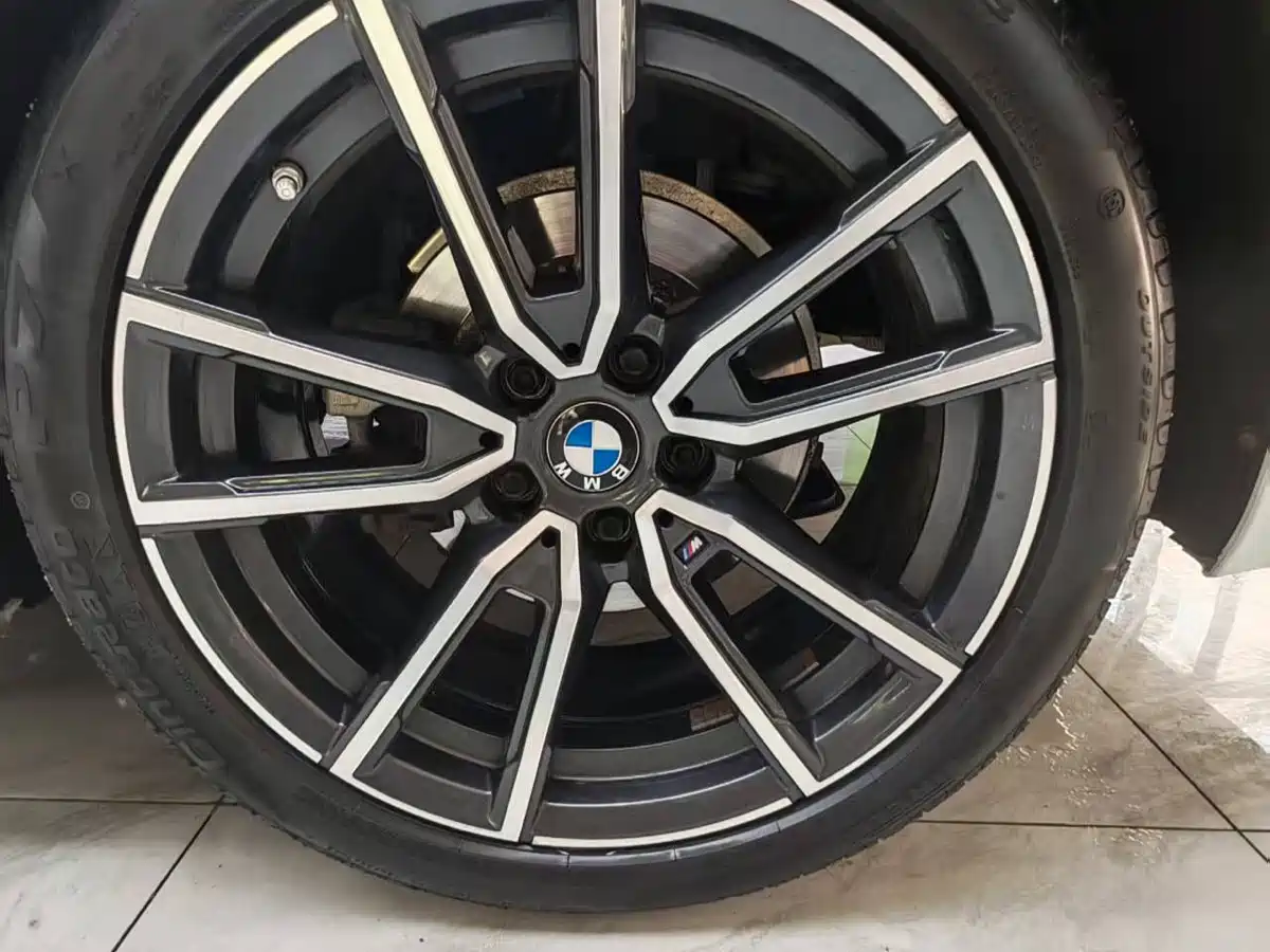 BMW 3 Series 2022 325i M Sport Package фото 9