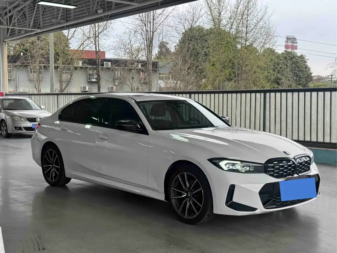 BMW 3 Series 2023 320Li M Sport Package фото 3