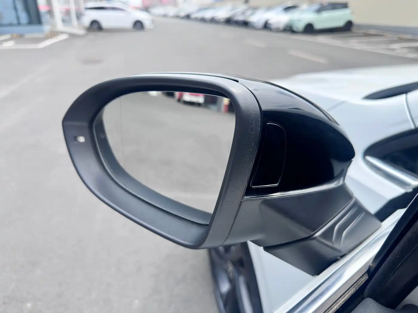 Volkswagen Golf 2021 280TSI DSG R-Line фото 7