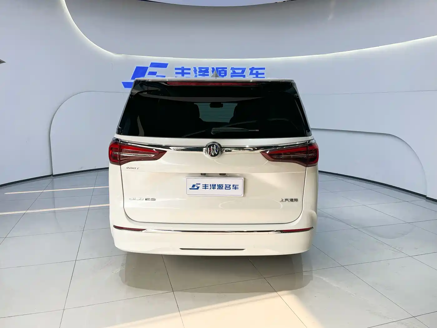 Buick GL8 2020 ES Landmark 653T Intelligent Flagship фото 5