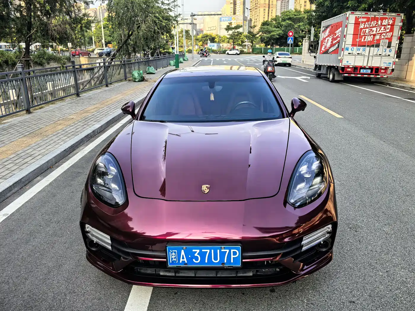 Porsche Panamera 2014 Panamera 3.0T фото 2