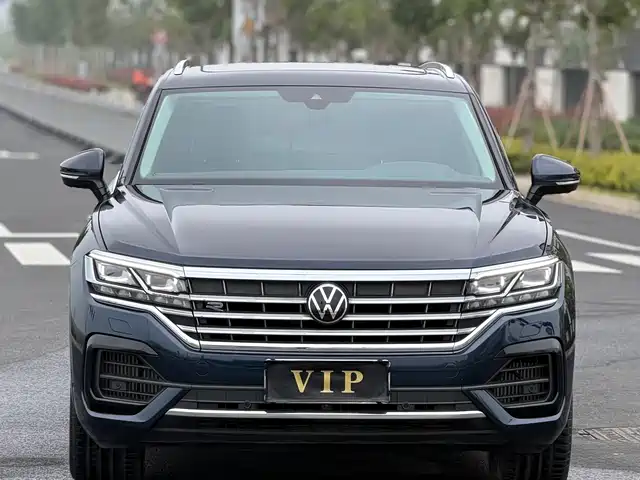 VOLKSWAGEN TOUAREG 2025