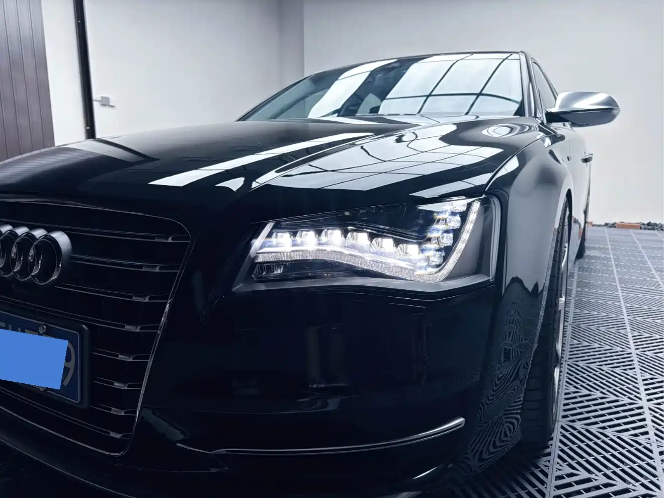 Audi S8 2012 2013 S8 4.0TFSI quattro