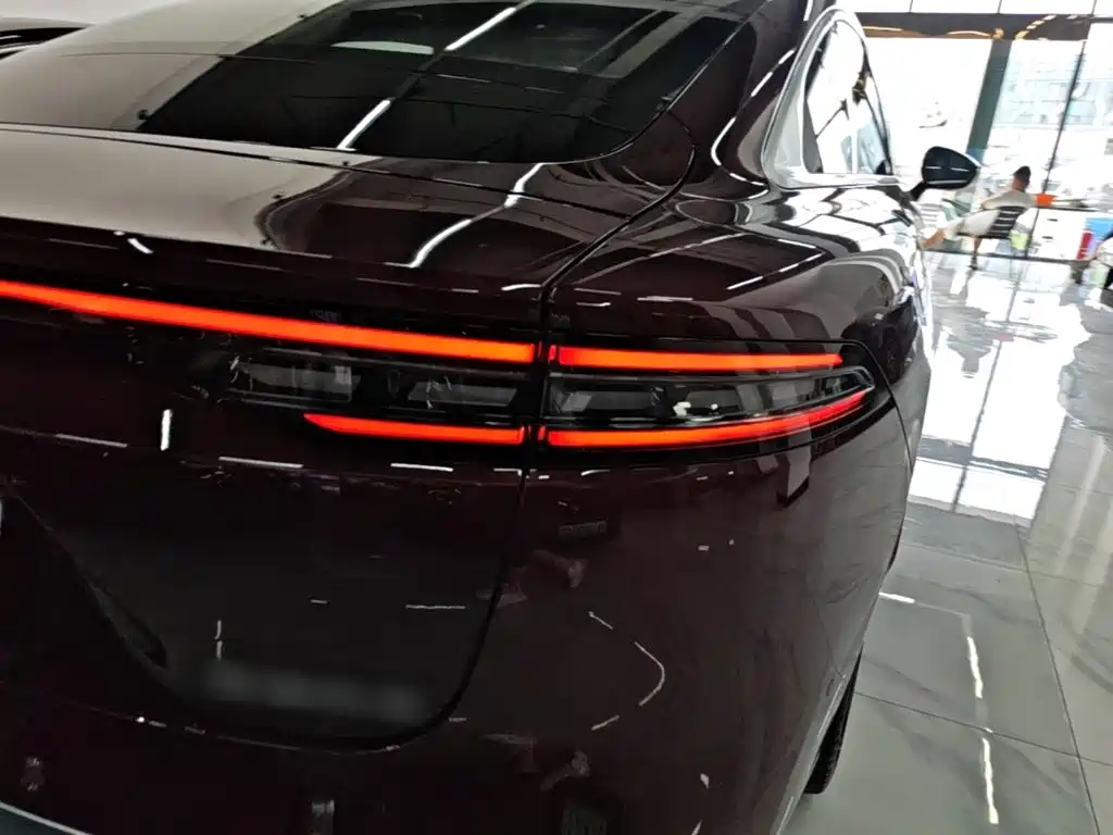 Chery Fengyun Fengyun A9L 2025 2025 Model 4WD High-performance Summit Edition