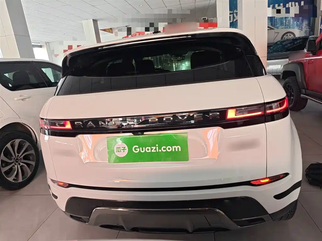 Land Rover Range Rover Evoque 2024 Range Rover Evoque L 249PS Light Master Edition фото 4