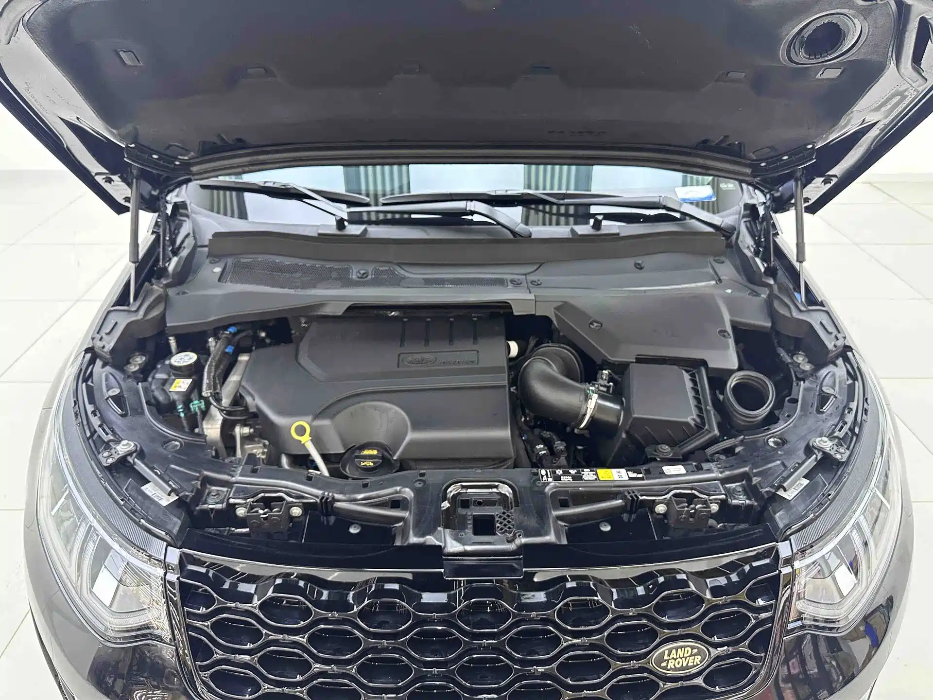 Photo 8 - Land Rover Discovery Sport