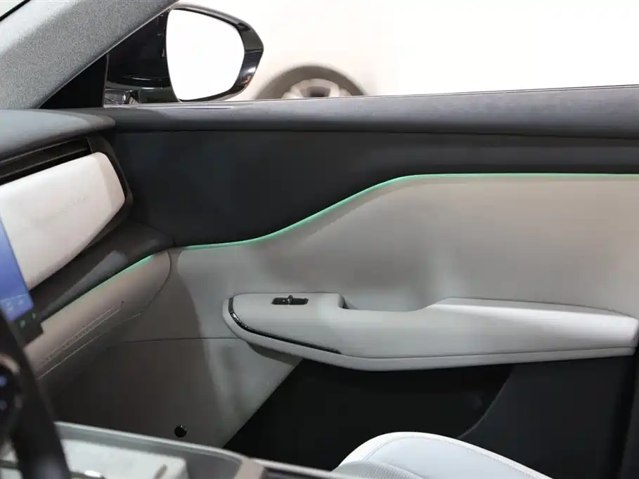 Voyah Auto Voyah Zhiyin 2024 Long Range Smart Edition фото 16