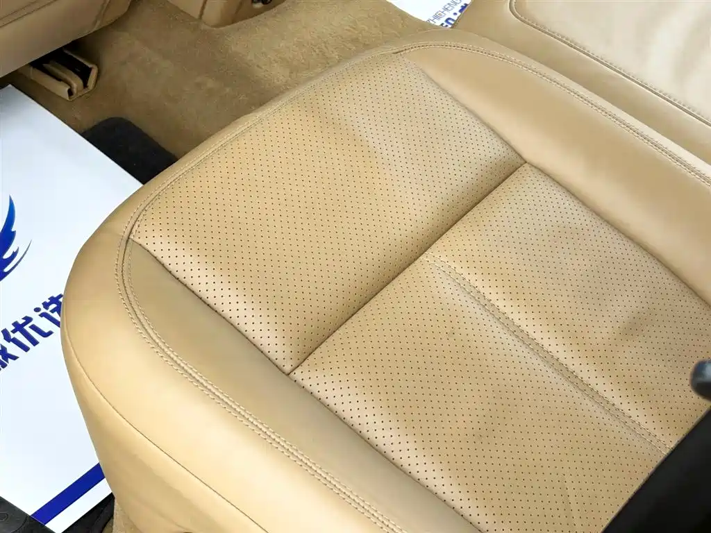 Porsche Cayenne 2011 Cayenne 3.0T фото 10