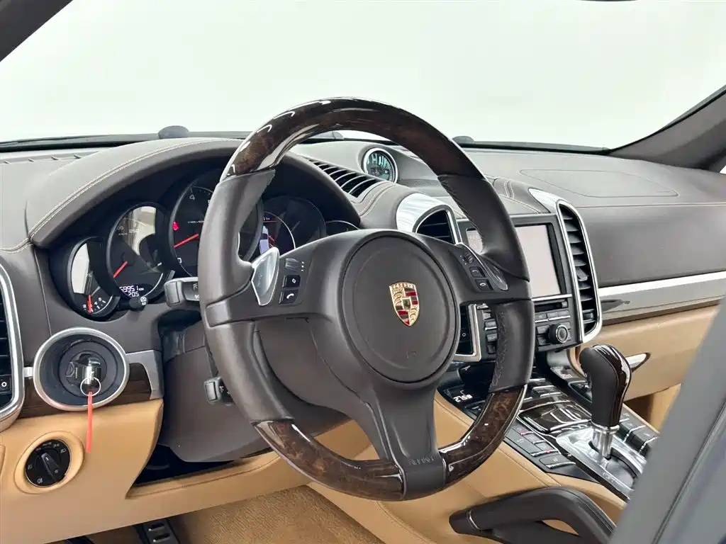 Porsche Cayenne 2011 Cayenne 3.0T фото 7