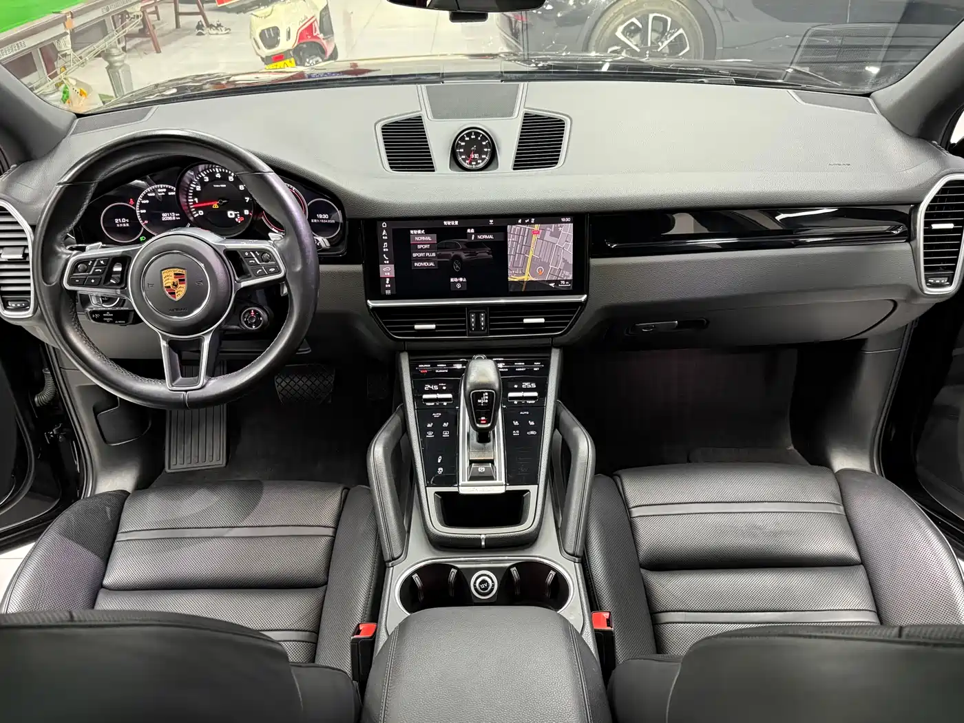Porsche Cayenne 2018 Cayenne 3.0T фото 12