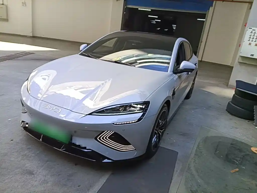 BYD Seal 2025 — пригон из Китая