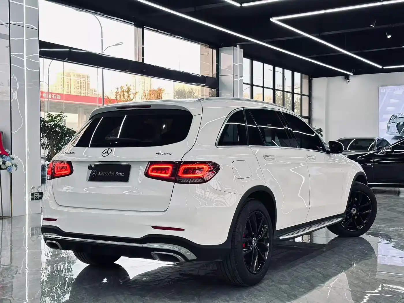 Mercedes-Benz GLC 2021 GLC 300 L 4MATIC Sporty фото 6
