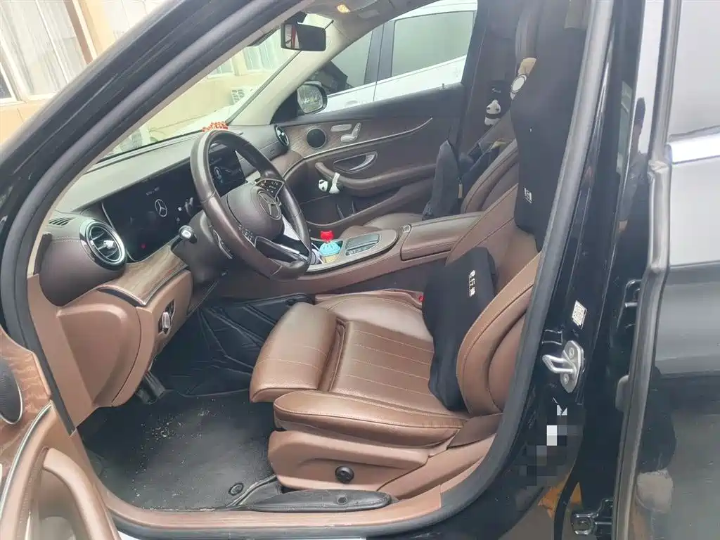 Mercedes-Benz E-Class New Energy 2022 Facelift E 350 e L Plug-in Hybrid Sedan фото 8