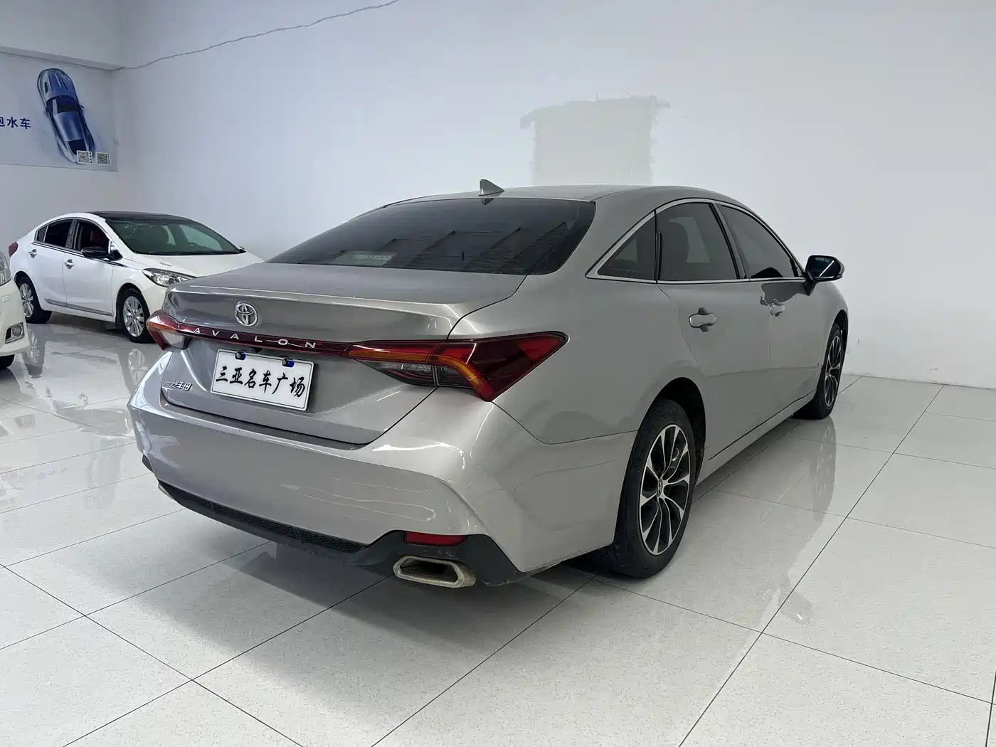 Toyota Avalon 2023 2.0L Aspiration Edition фото 6