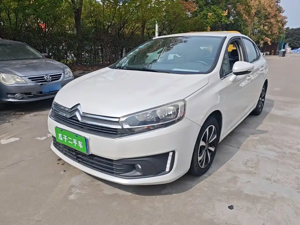Citroën C4 C-Quatre 2016 — пригон из Китая