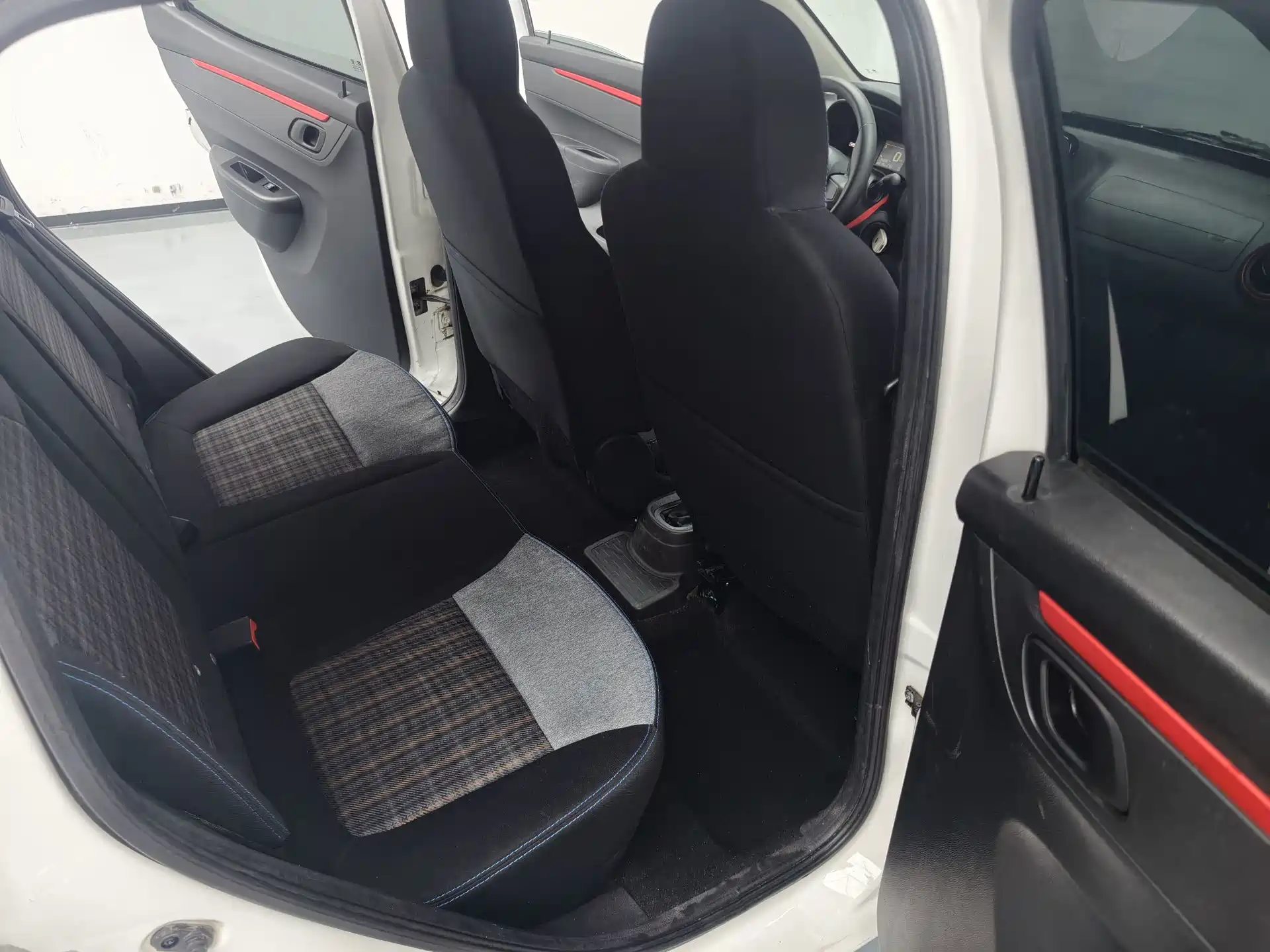 Photo 18 - Dongfeng Yipai Dongfeng Nano EX1