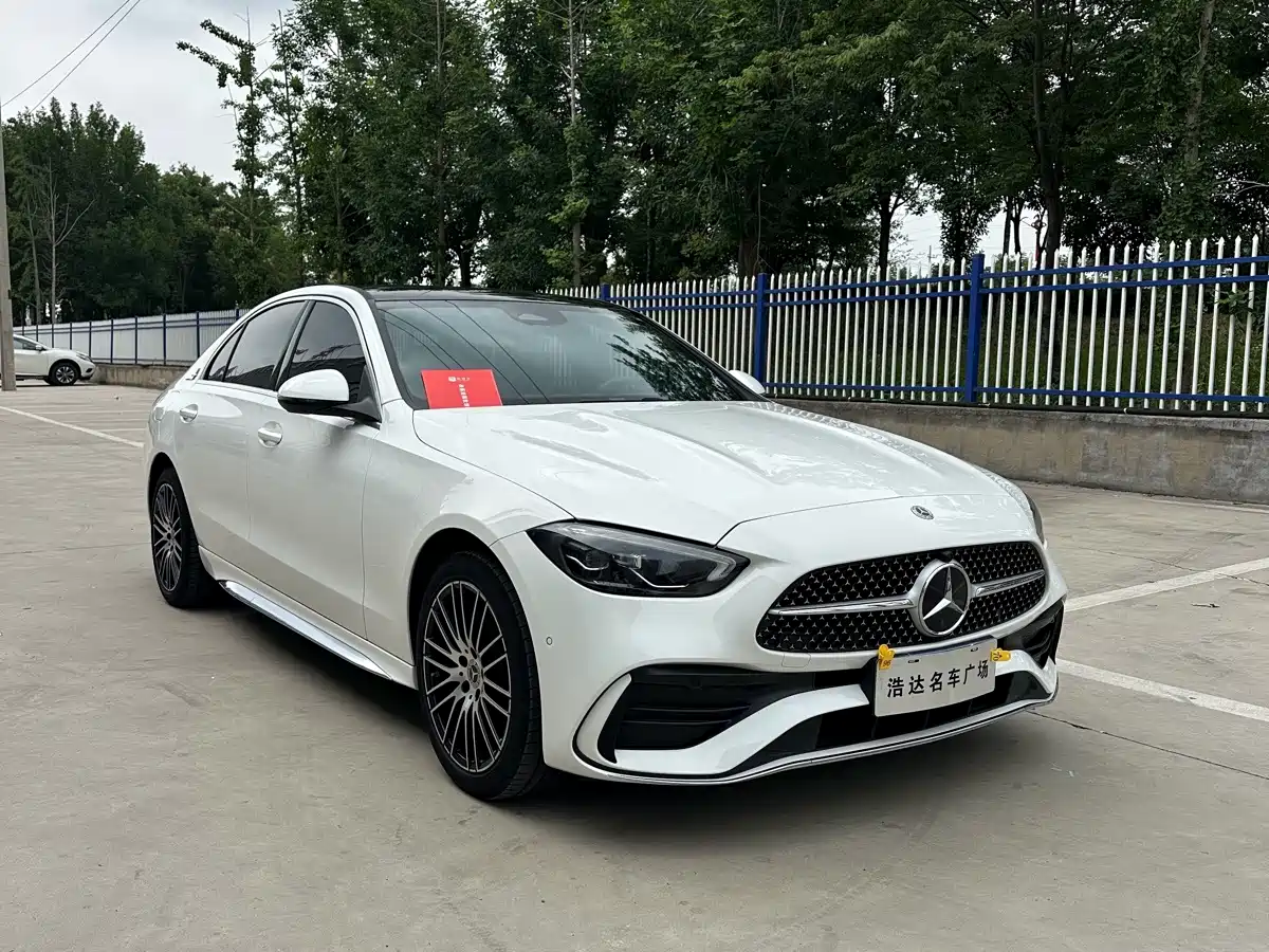 Фото 3 - Mercedes-Benz C-Class