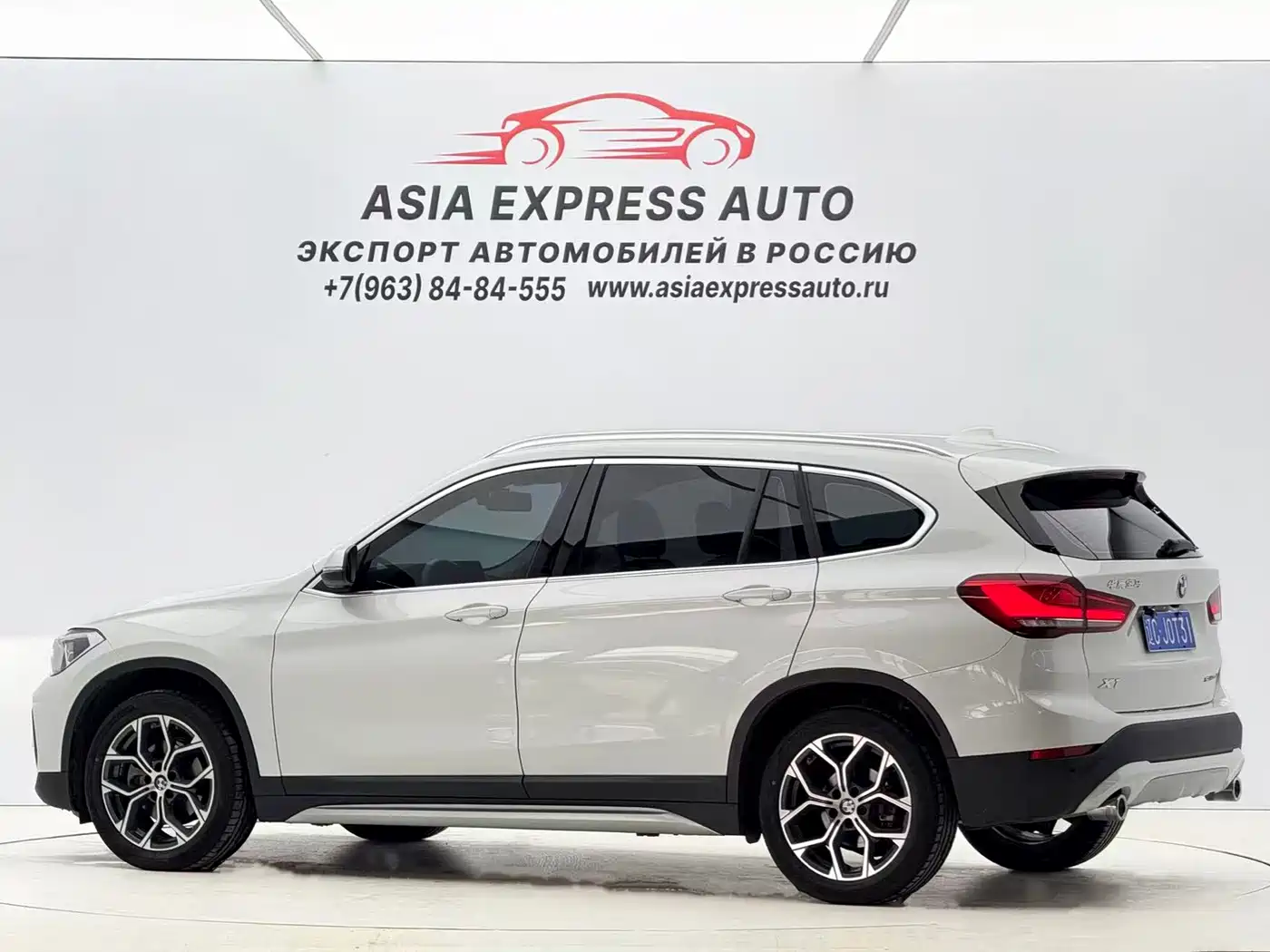 BMW X1 2022 sDrive20Li Fashion фото 6