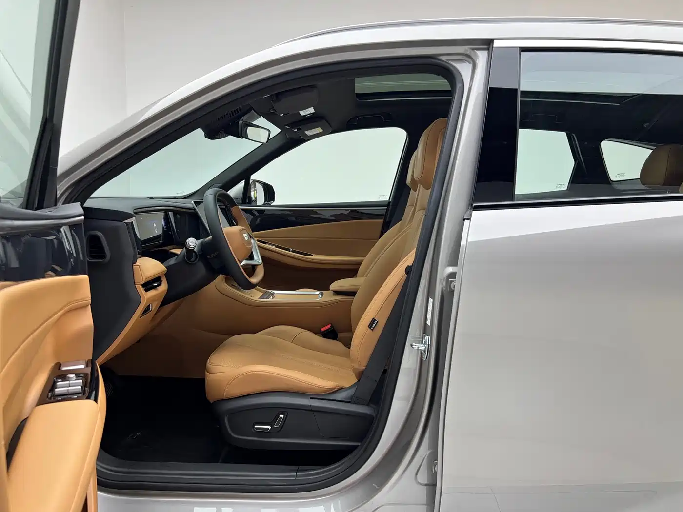 Geely Galaxy Galaxy L7 2025 2025 EM-i 115km Explorer Edition