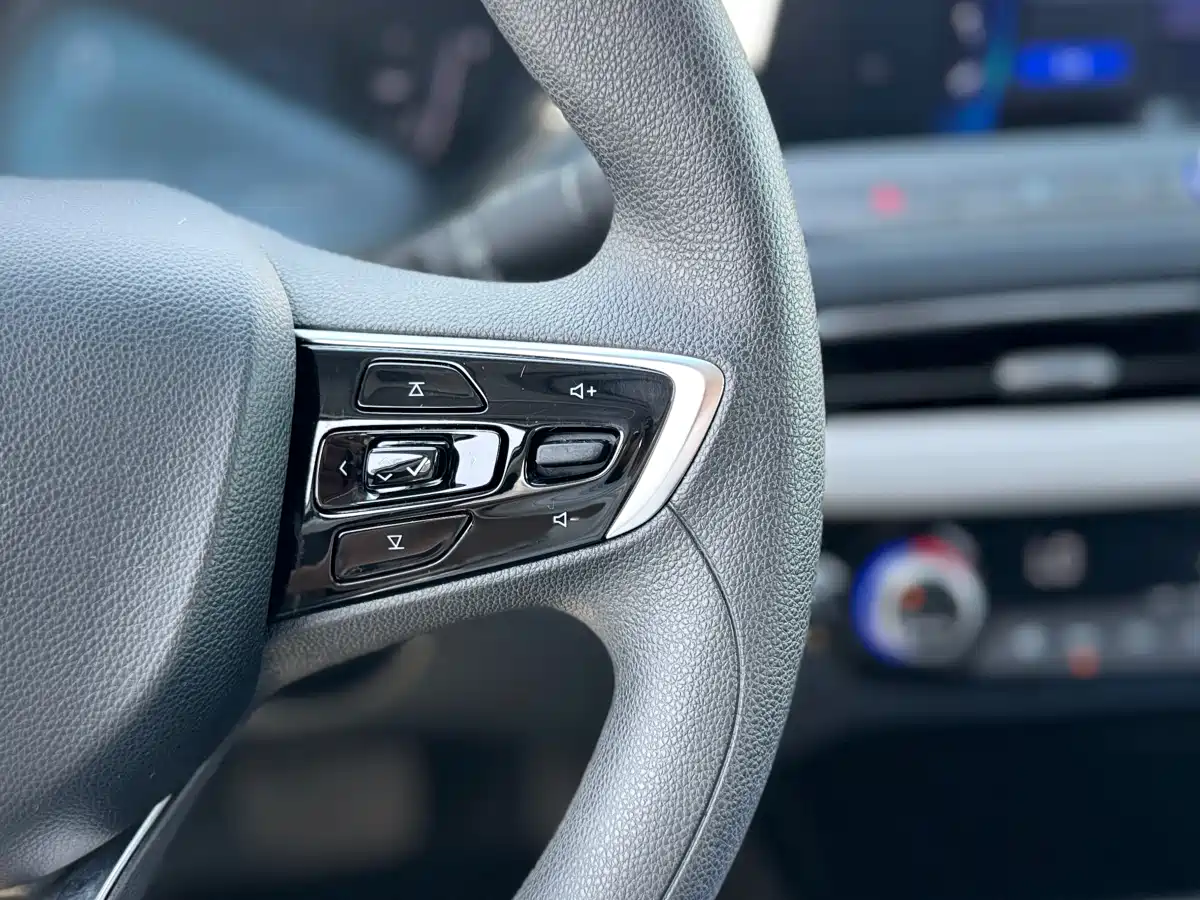 Buick Velite 6 2019 Connected Smart Edition фото 28