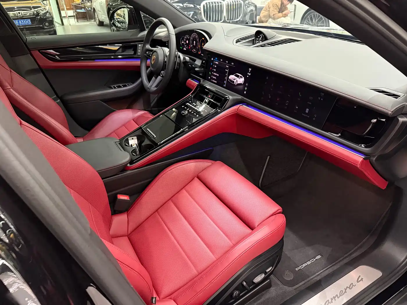 Porsche Panamera 2024 Panamera 4 Executive Long Wheelbase 2.9T фото 11