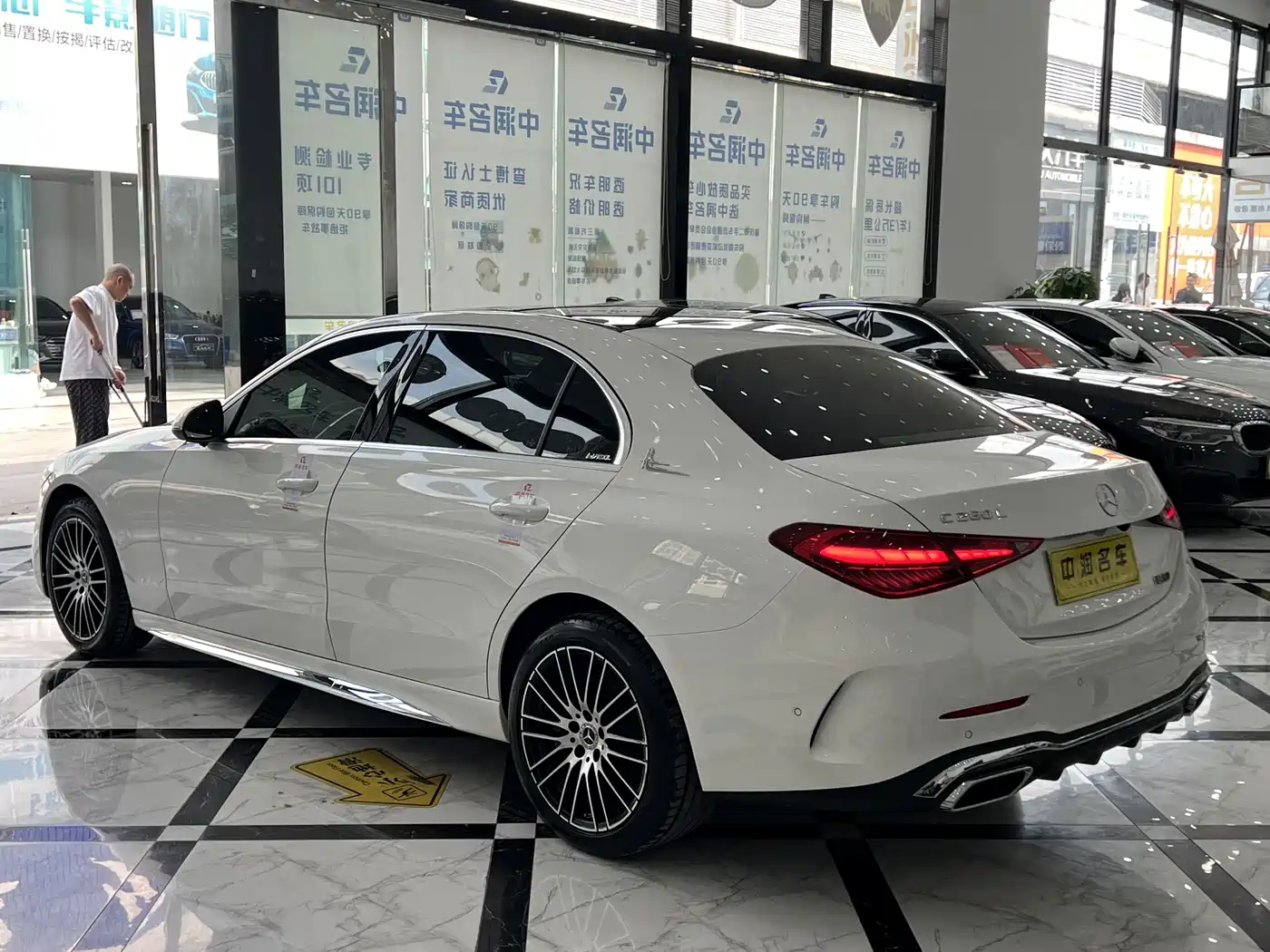 Mercedes-Benz C-Class 2024 C 260 L Sport фото 4