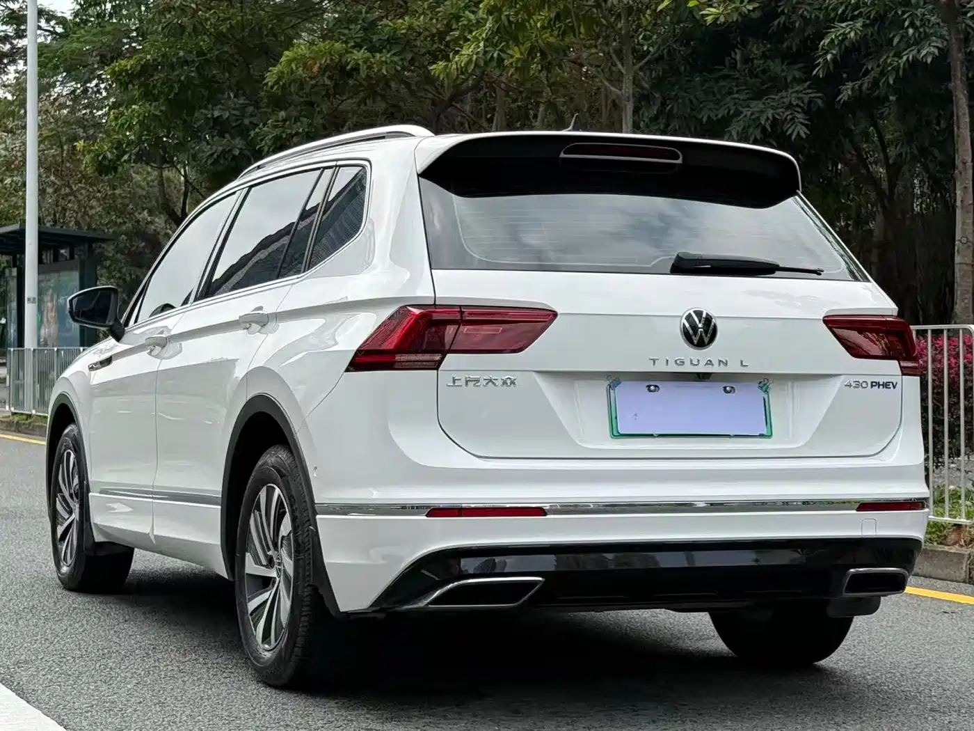 VOLKSWAGEN TIGUAN L NEW ENERGY