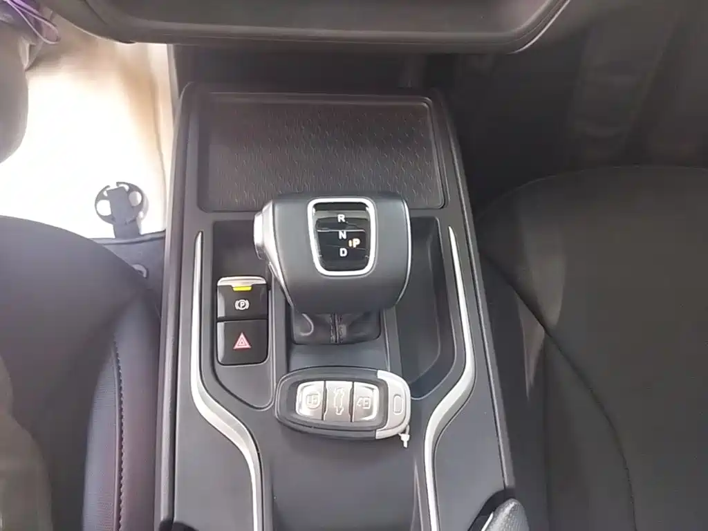 Hongqi E-QM5 2025 2024 500km Travel Edition