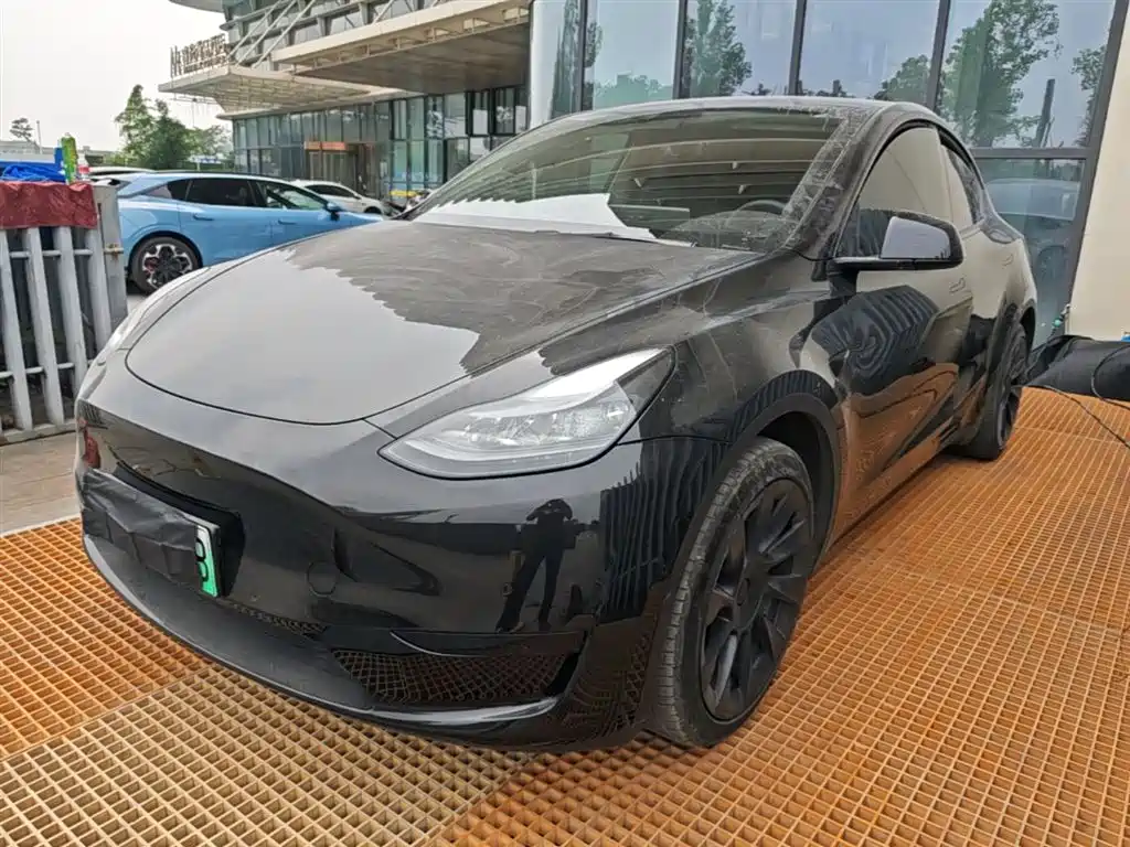 Tesla Model Y 2022 Facelift Rear-Wheel Drive Version