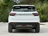 Фото 26 - Geely Coolray