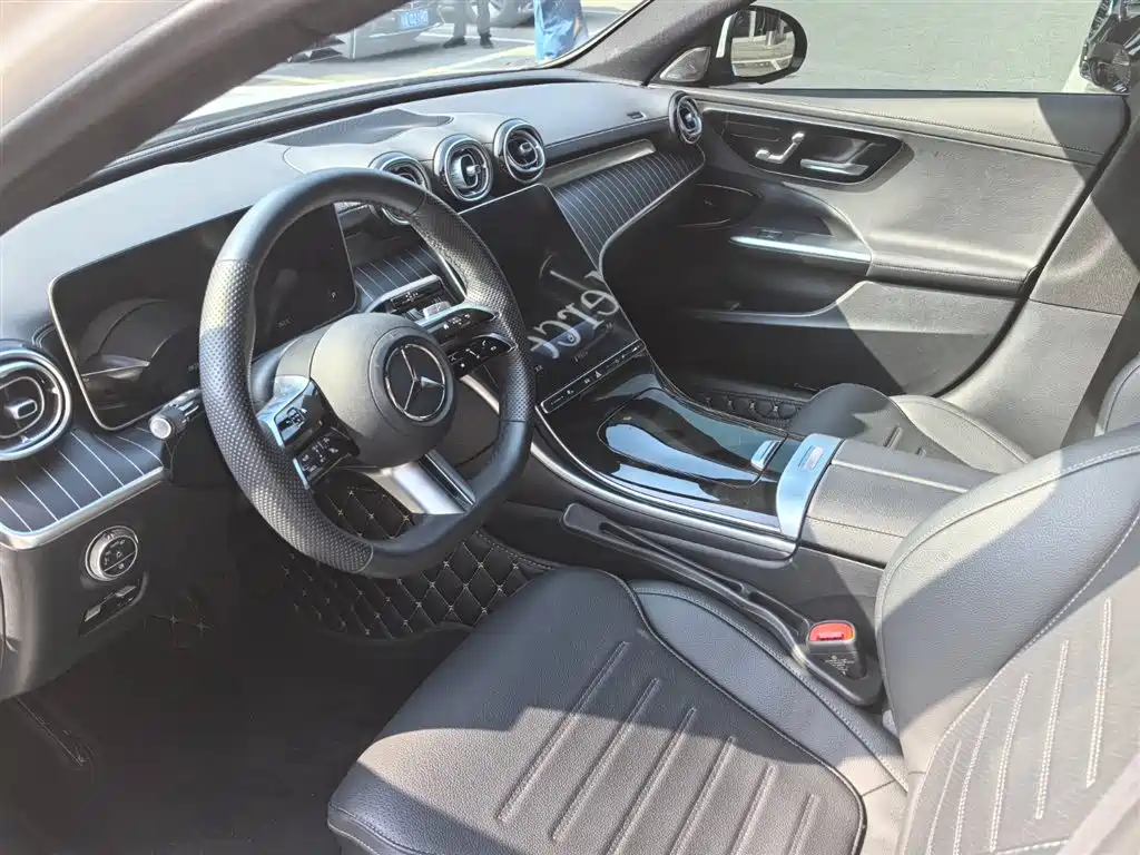 Mercedes-Benz C-Class 2024 C 260 L Sport фото 11